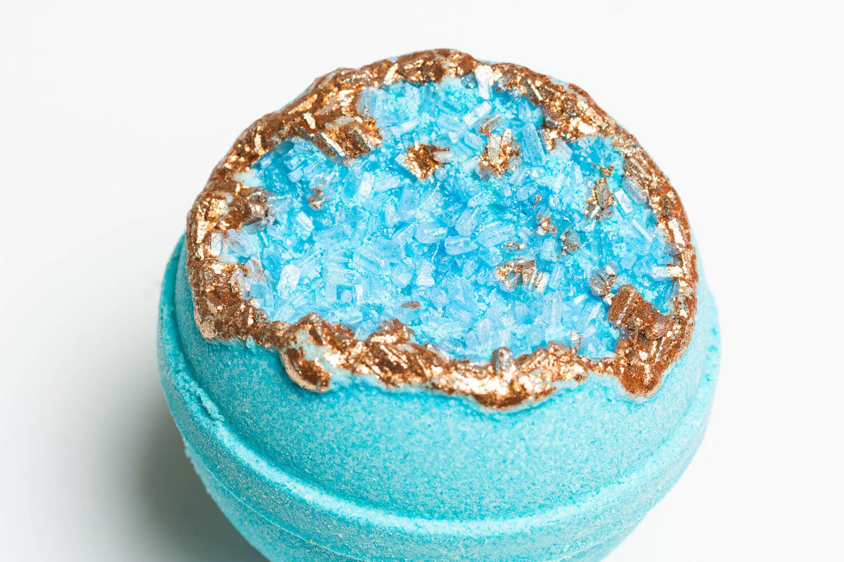 Crystal Geode Bath Bomb, Amazonite Blue + Gold 💎